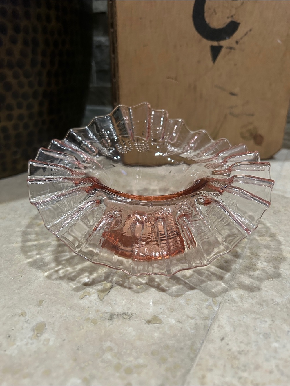 vintage FENTON clear pink ruffled glass candy dish - Picture 3 of 11